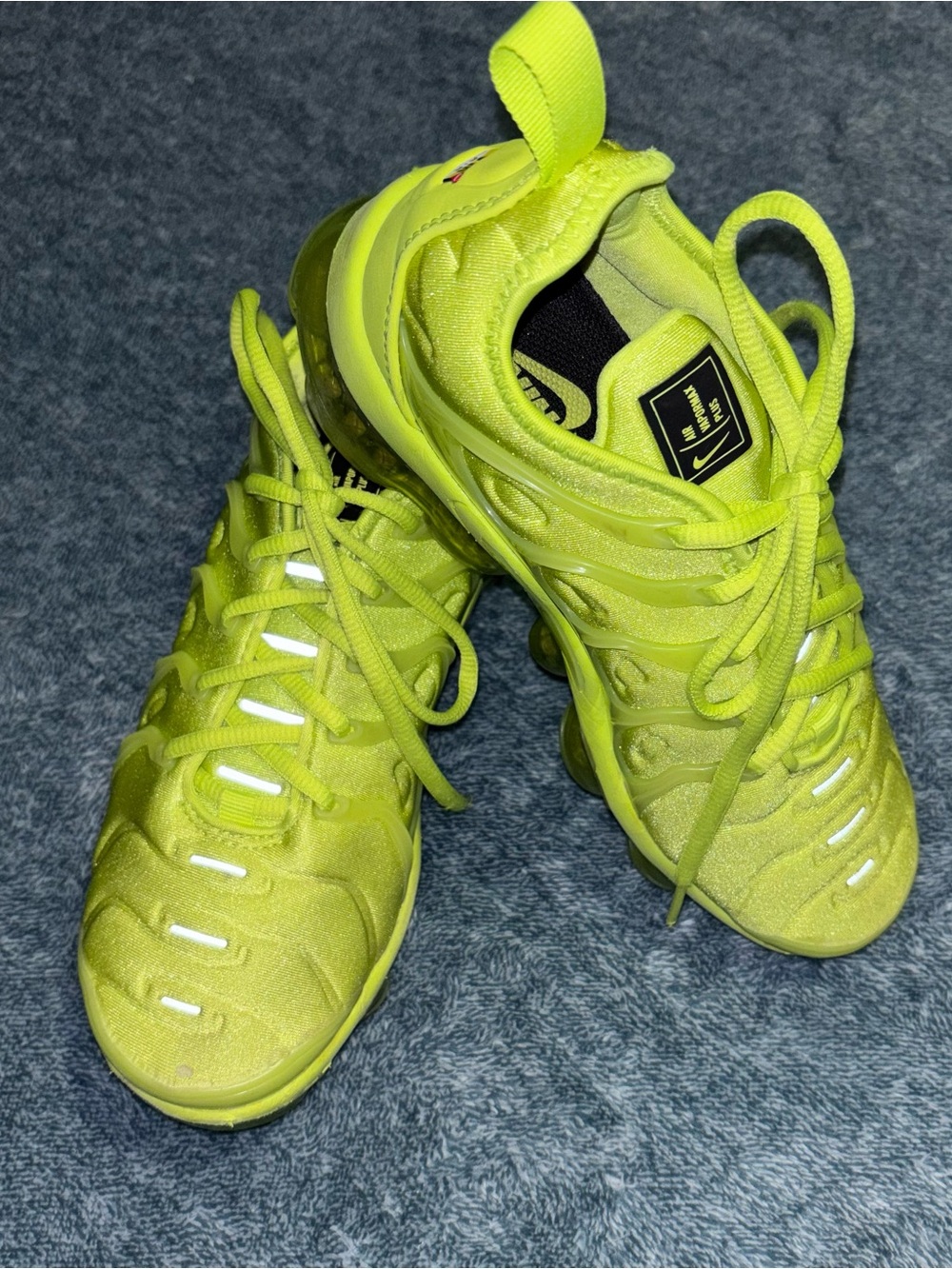 Nike Air Vapormax Plus “Tennis Ball” Volt Green Women’s Size 6